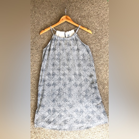 Cute Shift Dress - Picture 4 of 7